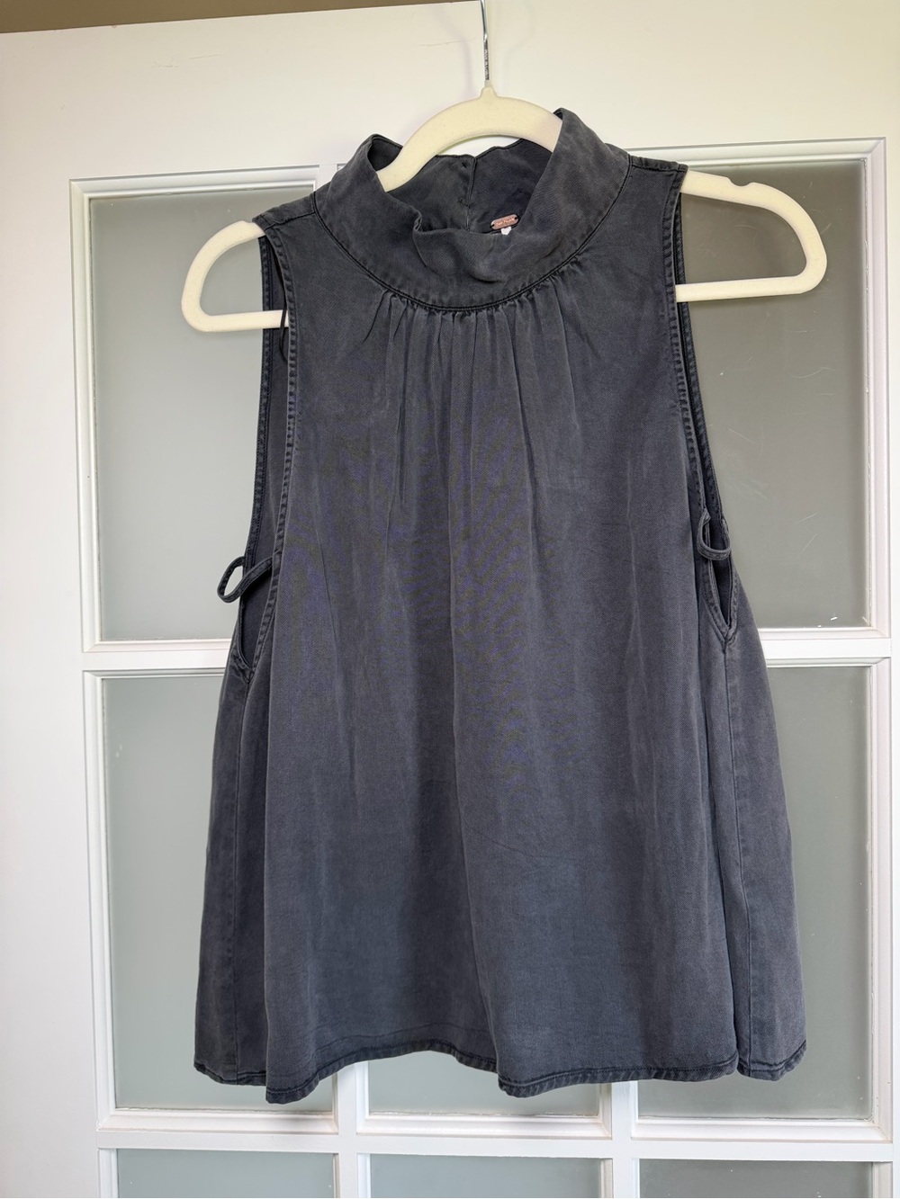 Free People Sleeveless Mock Neck Women Top - Charcoal, Small, New.